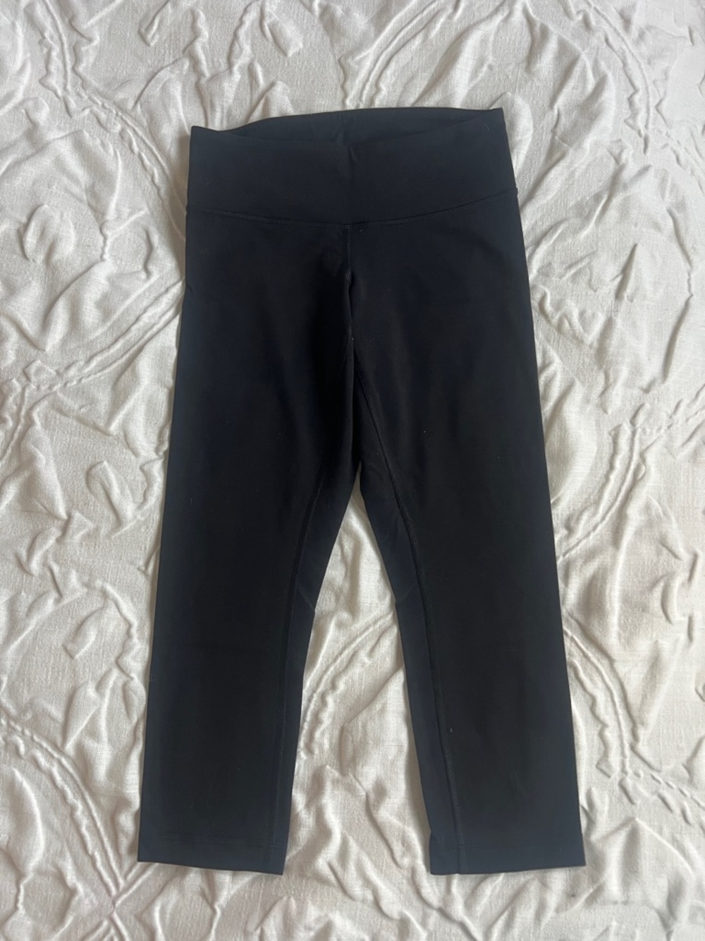 Lululemon Black Capri Leggings